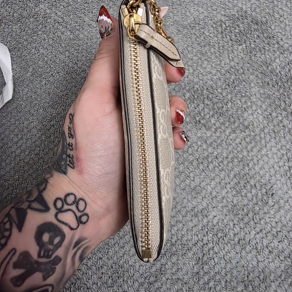 Gucci Card Holder/ Wallet - Picture 6 of 8